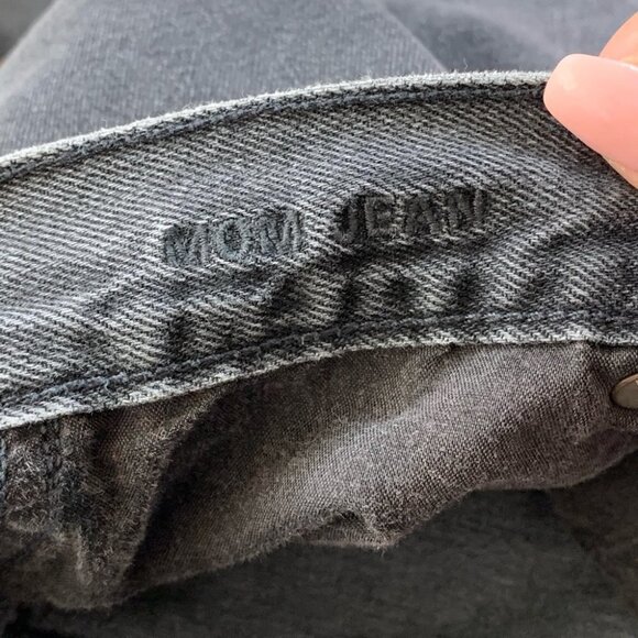 AEO American Eagle Grey Mom Jeans - Picture 8 of 14